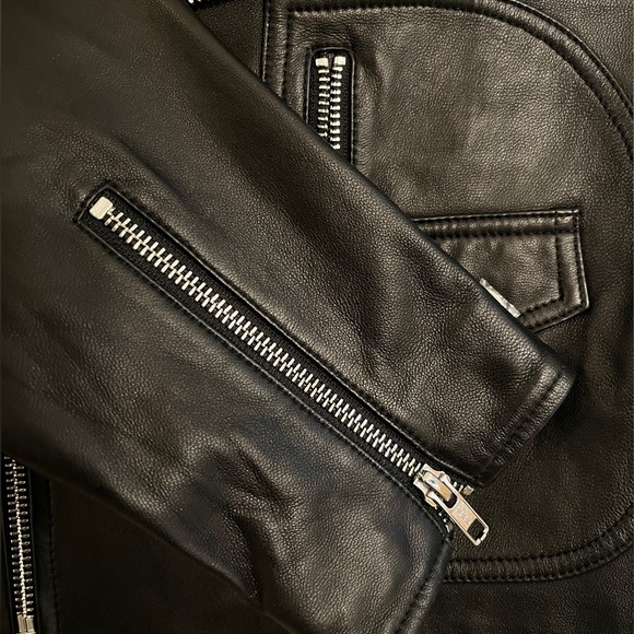 Short Style Soft Leather Jacket - Picture 5 of 6